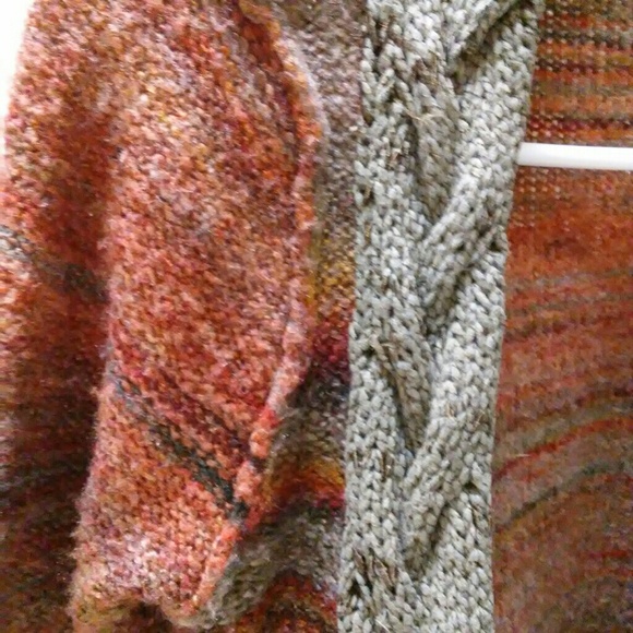 BKE cardigan - Picture 4 of 4